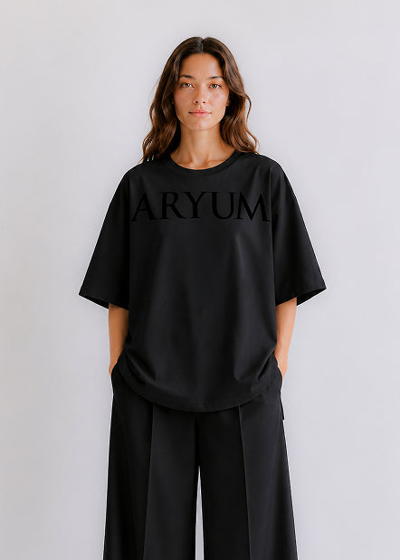 ビッグシルエット|ロゴTシャツ