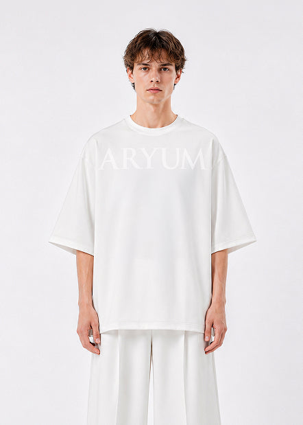 ビッグシルエット|ロゴTシャツ
