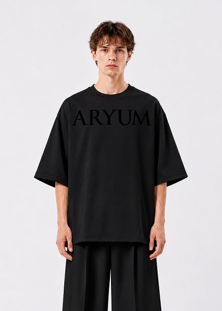 ビッグシルエット｜ロゴTシャツ