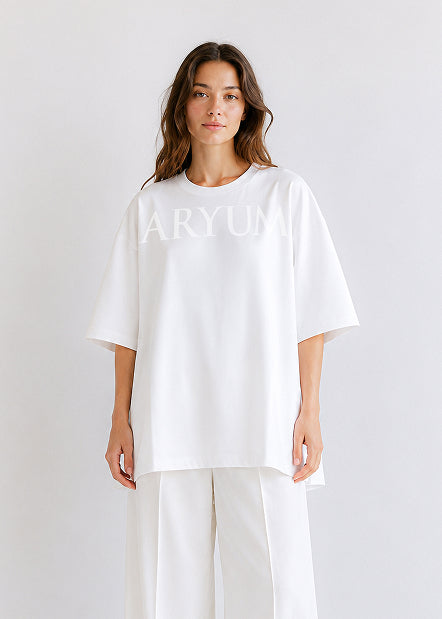 ビッグシルエット｜ロゴTシャツ